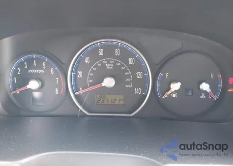 2008 Hyundai Santa Fe Gls z USA, uszkodzony, nr VIN 5NMSG13D08H217066